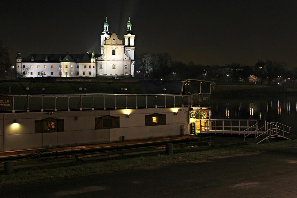 Boat-Hostel Marta Krakau Buitenkant foto